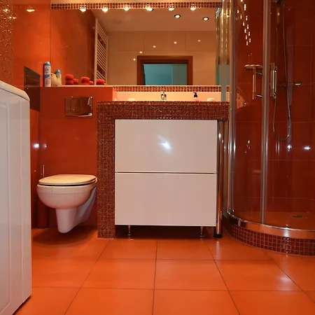 Elegant Arkadia Apartment Warsaw